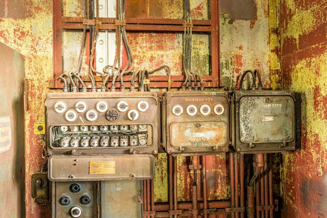 Knob and Tube Wiring Replacement Cost California | SkillSee
